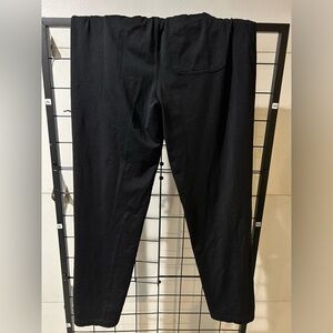 Reebok Black Sweatpants - Classic Comfort for Everyday Wear